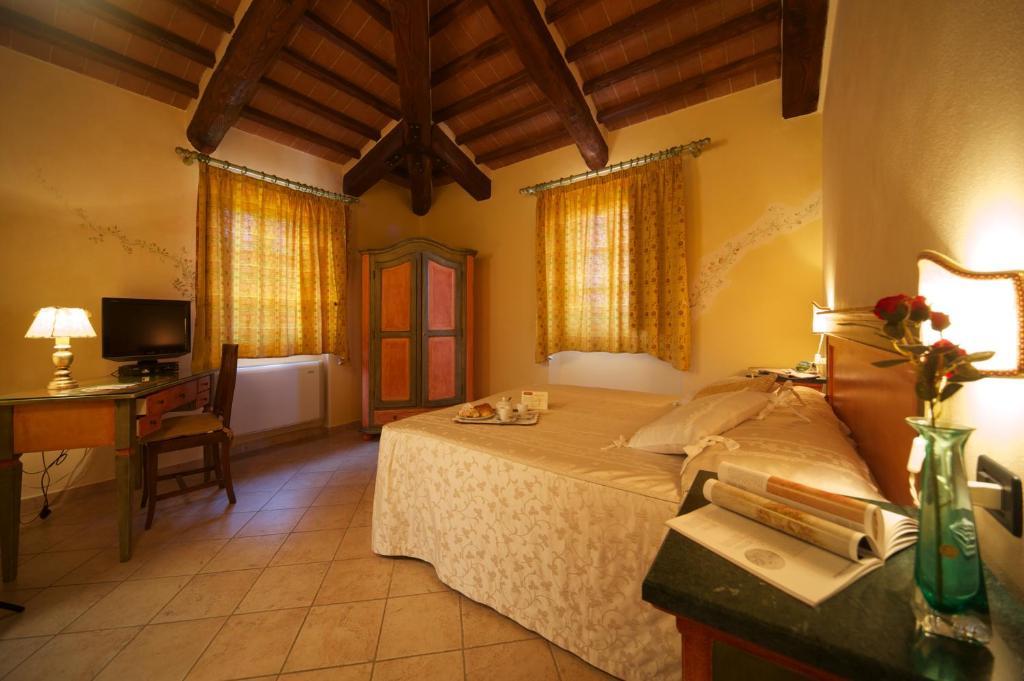 Agriturismo Il Felciaione ماسا ماريتيما الغرفة الصورة