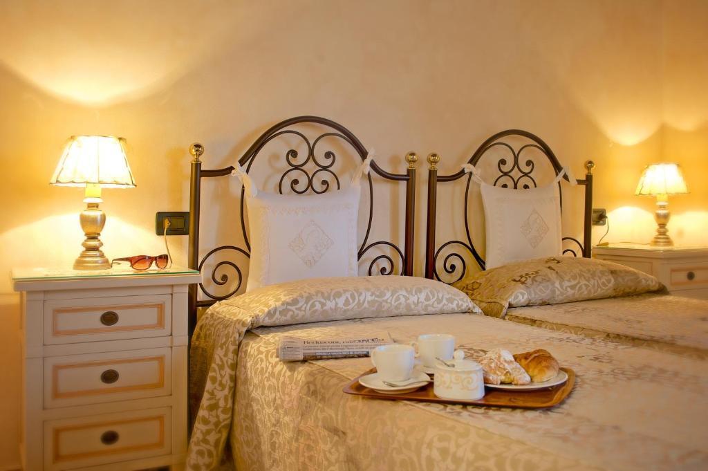 Agriturismo Il Felciaione ماسا ماريتيما الغرفة الصورة