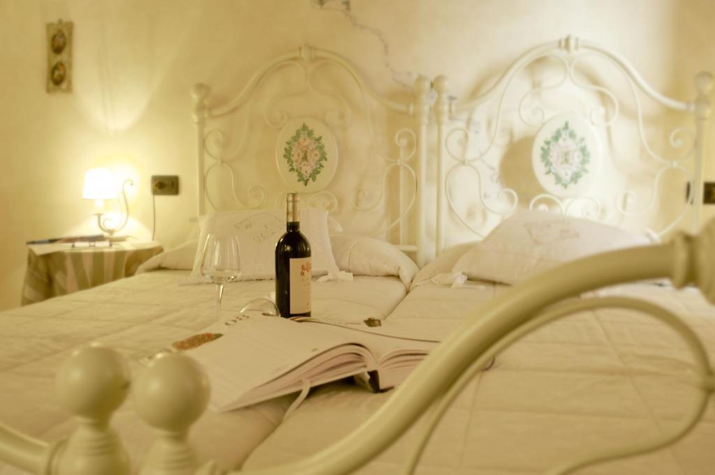 Agriturismo Il Felciaione ماسا ماريتيما الغرفة الصورة