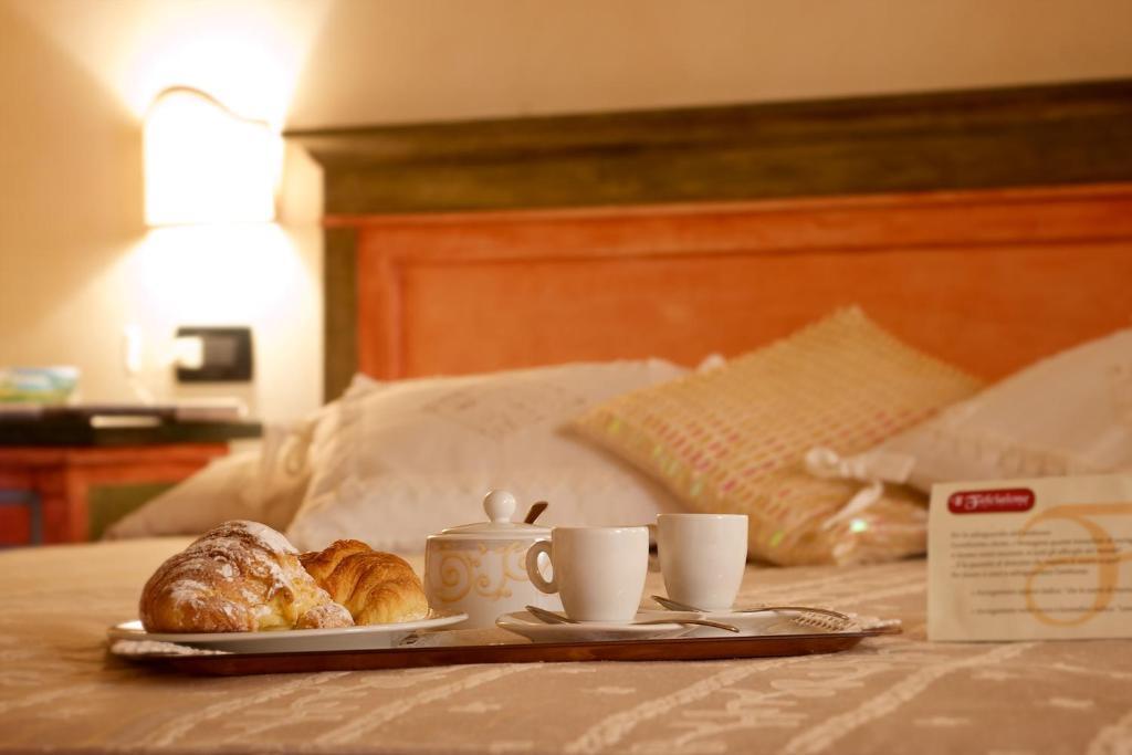 Agriturismo Il Felciaione ماسا ماريتيما الغرفة الصورة
